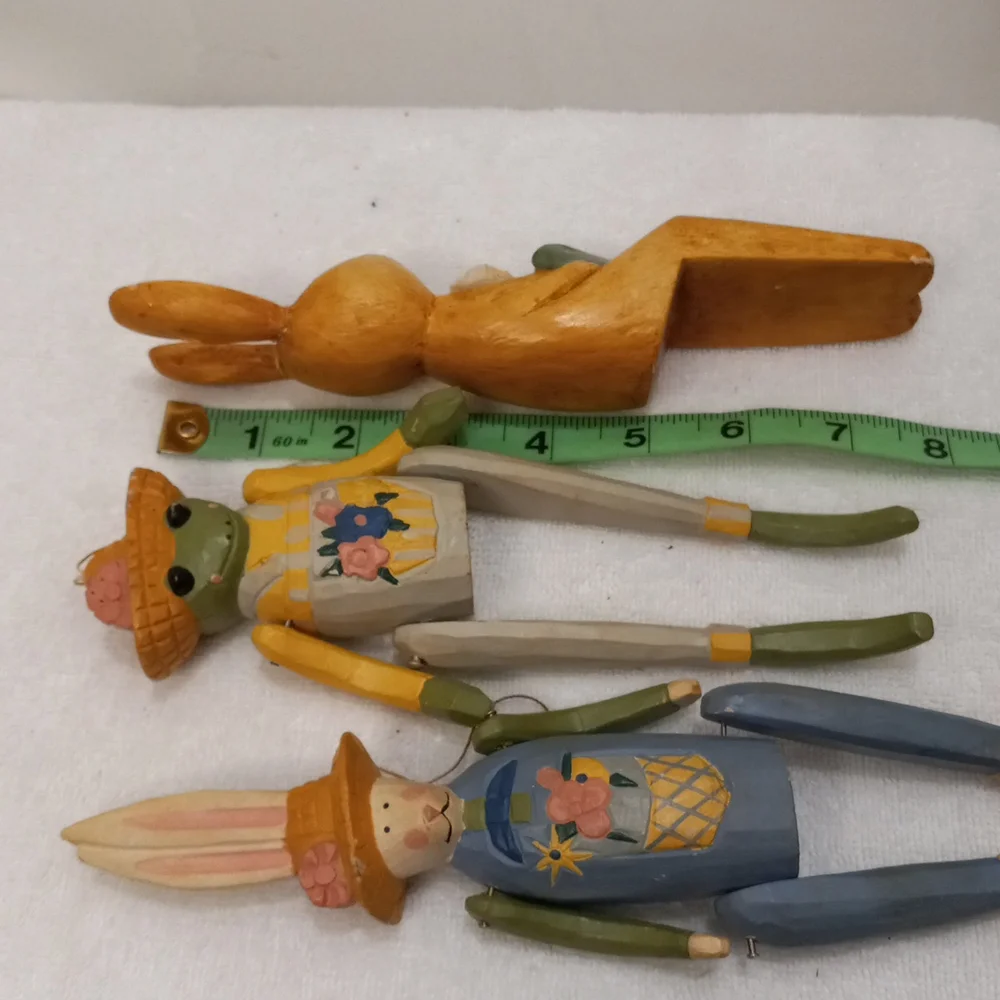 Wooden Figurines Frog & Rabbit W/ moving arms/legs & One Rabbit that sits . - Picture 7 of 7